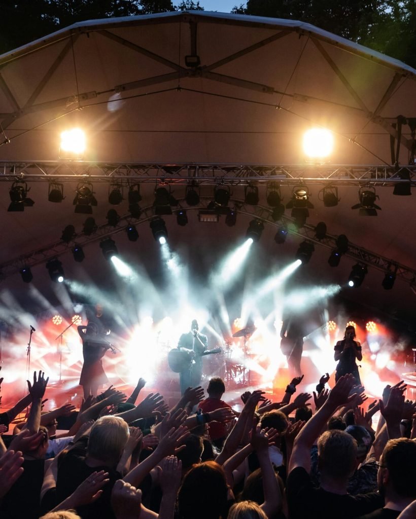 pexels-wolfgang-1002140-2747450